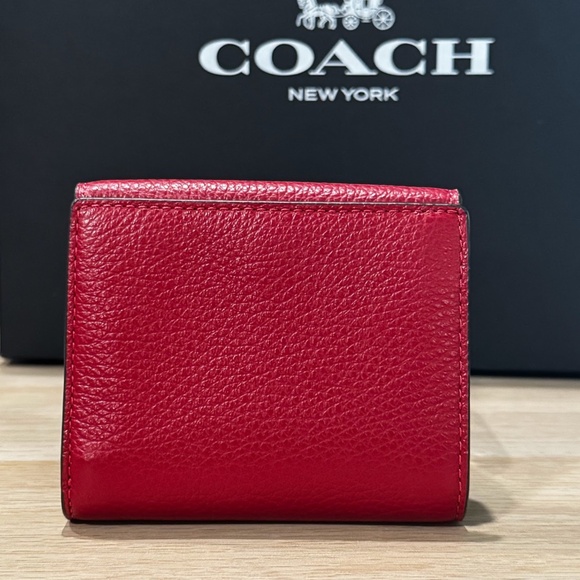 Coach Red Pebble Leather Pepper Wallet "Cute and Compact" - Picture 2 of 9
